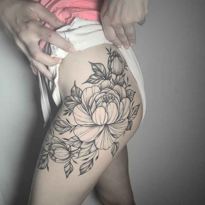 tattoo peonia fineline