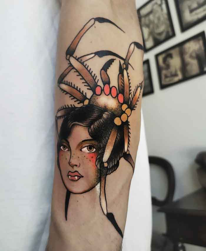 tattoo ragno donna