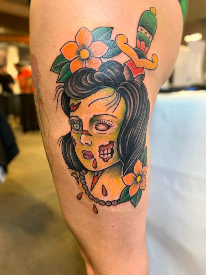 tattoo old school volto donna